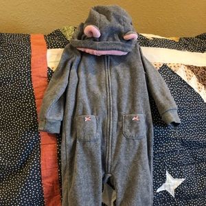 Carters 4 piece 6 month lot